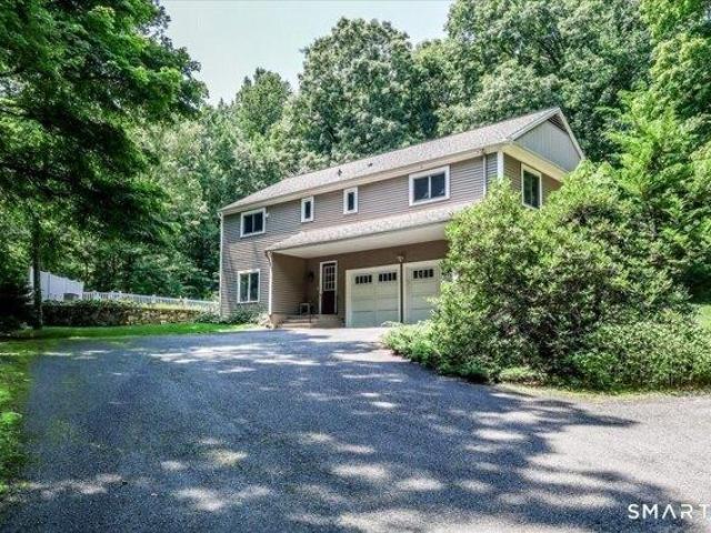 House for sale in Middlebury, Naugatuck Valley Planning Region