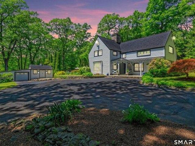 House for sale in Middlebury, Naugatuck Valley Planning Region