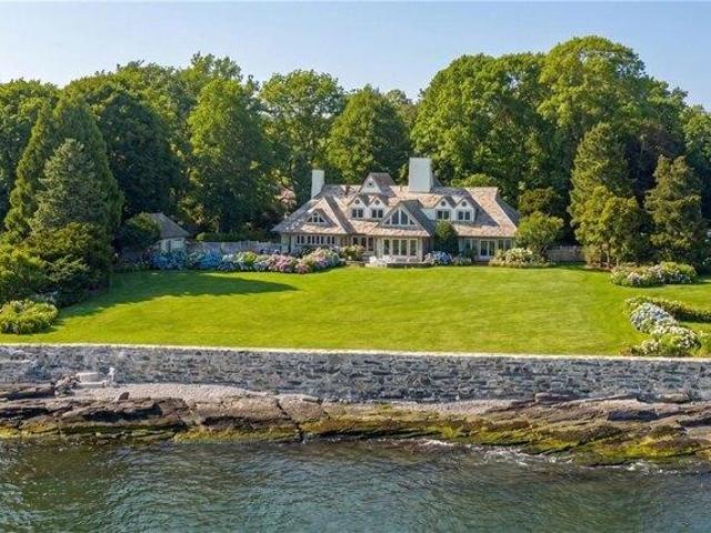 House for sale in Middletown, Rhode Island