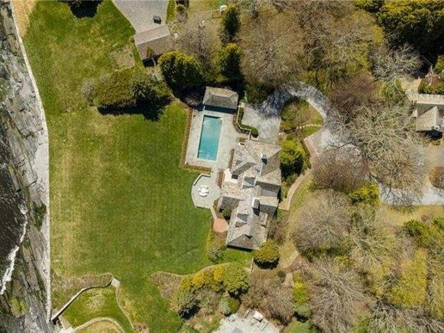 House for sale in Middletown, Rhode Island