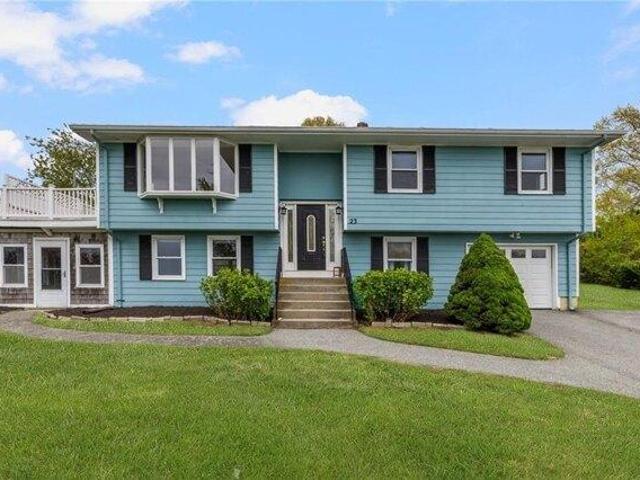 House for sale in Middletown, Rhode Island