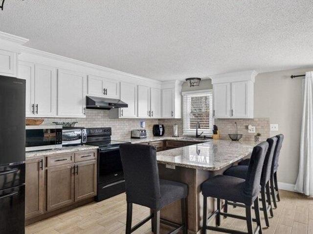 House for sale in Middletown, Rhode Island