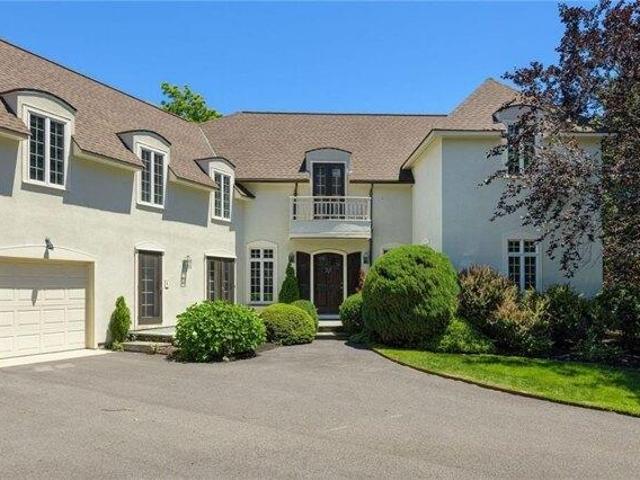 House for sale in Middletown, Rhode Island