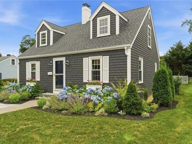 House for sale in Middletown, Rhode Island