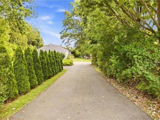 House for sale in Whitehall, Middletown