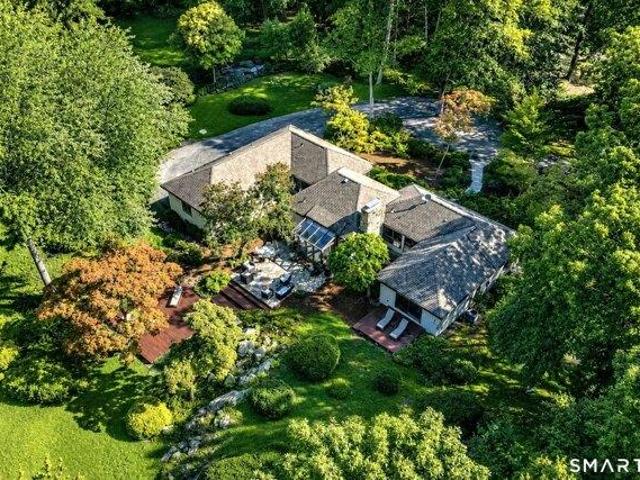 House for sale in Milford, Connecticut