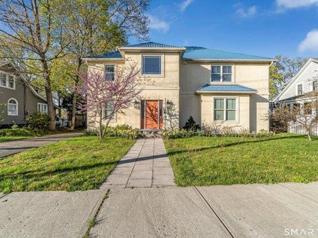House for sale in Borough of Woodmont, Milford