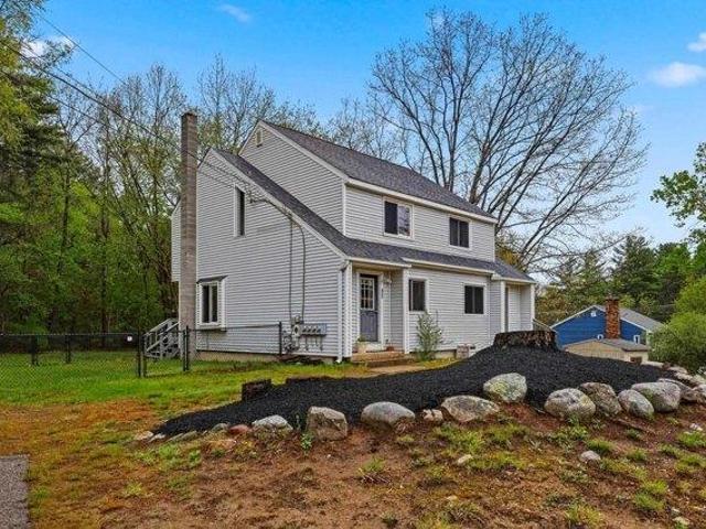 House for sale in New Hampshire