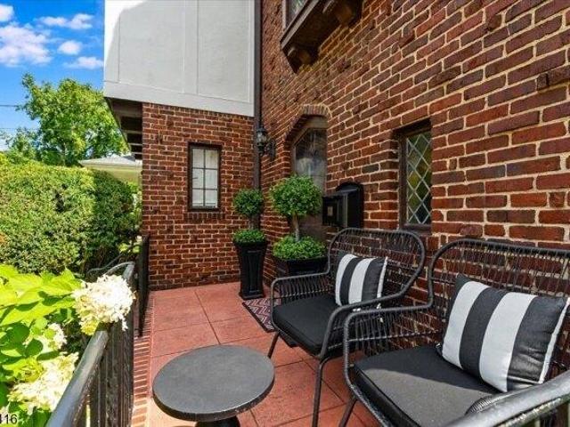 House for sale in Short Hills, Millburn