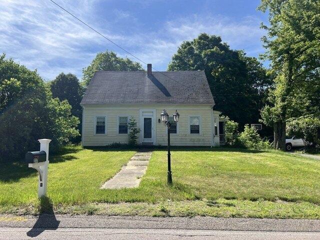 House for sale in Millis, Massachusetts