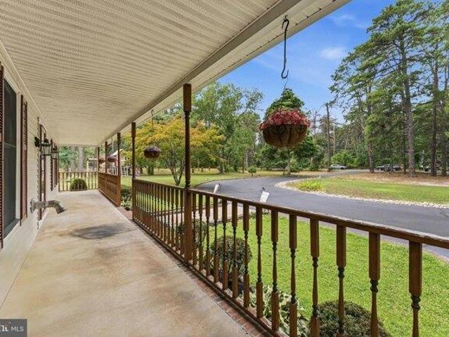 House for sale in Delmont, New Jersey