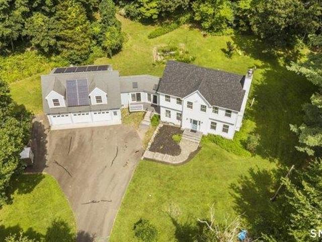 House for sale in White Hills, Shelton