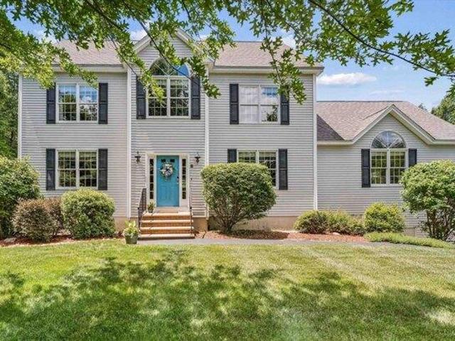 House for sale in New Hampshire