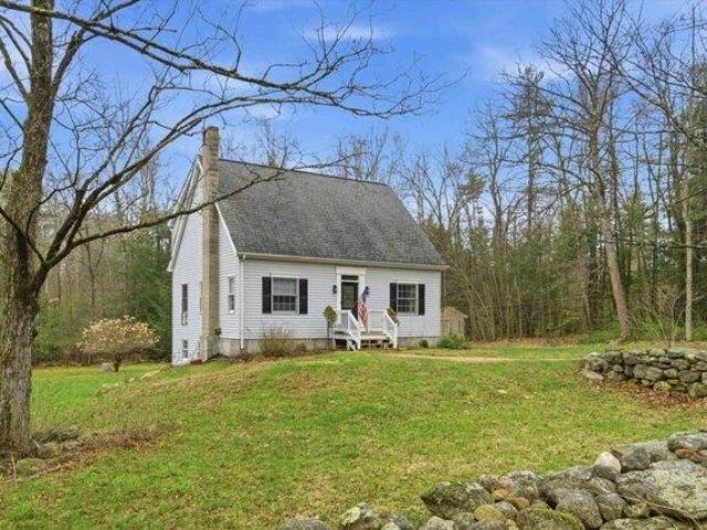 House for sale in New Hampshire