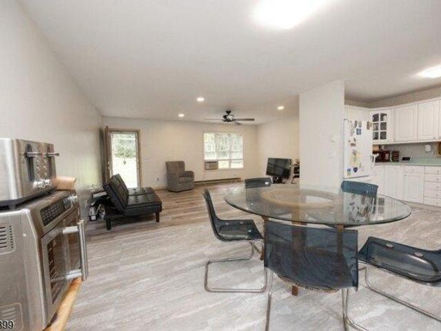 House for sale in Four Corners, Montague Township