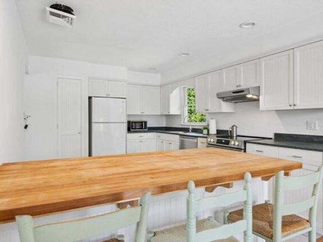 House for sale in Wainscott, New York
