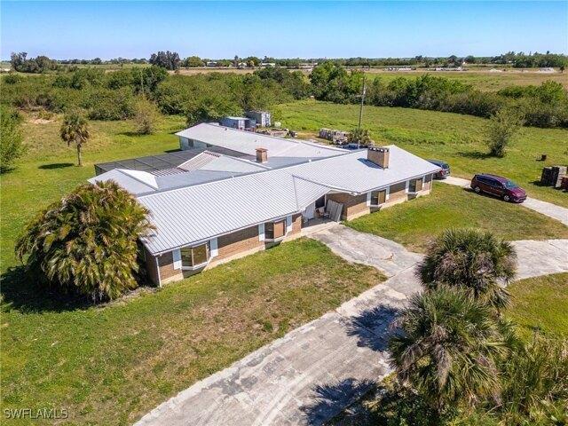 House for sale in Moore Haven, Florida