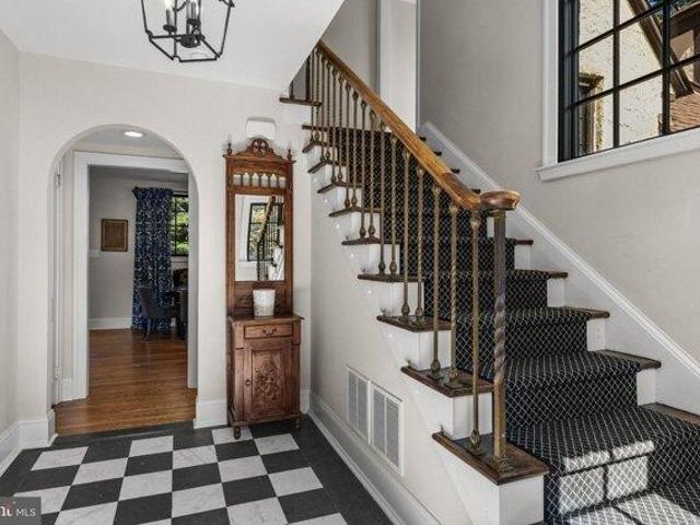 House for sale in Stanwick Glen, Moorestown Township