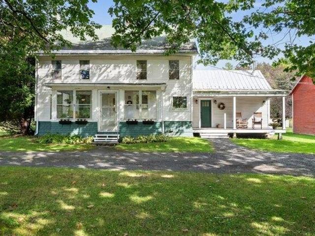 House for sale in Moretown, Washington County