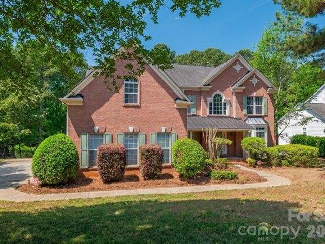 House for sale in Mount Holly, North Carolina