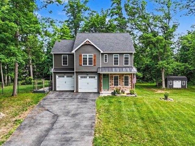 House for sale in Cumberland, Pennsylvania