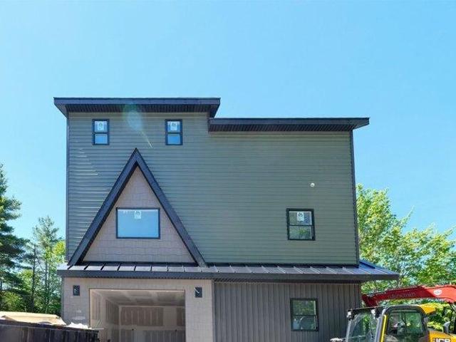 House for sale in Mount Holly, Vermont