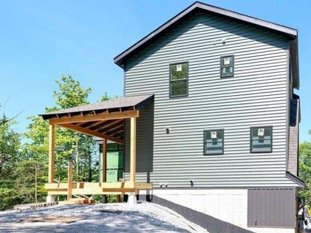 House for sale in Mount Holly, Vermont