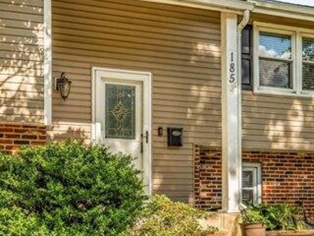 House for sale in Mount Laurel, New Jersey