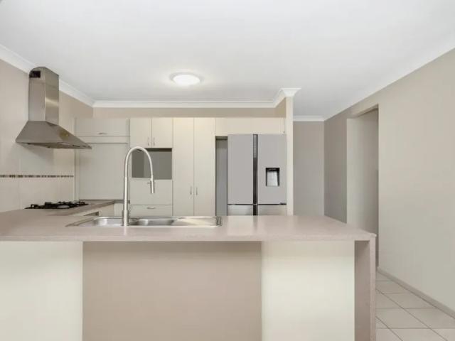 House for sale in Mount Low, Queensland