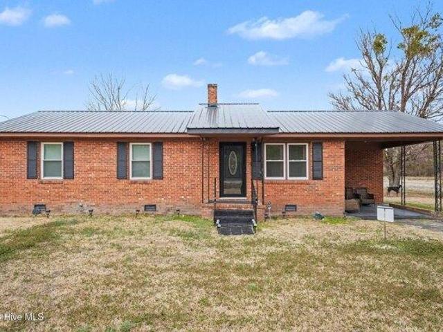 House for sale in Mount Olive, North Carolina