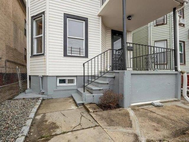 House for sale in The Bronx, Mount Vernon