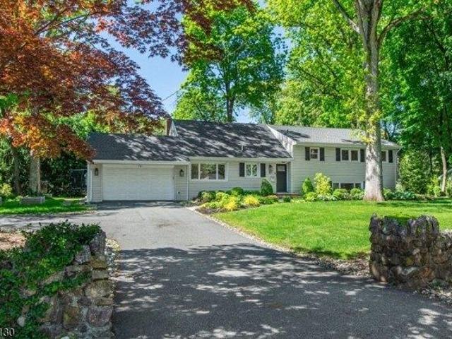 House for sale in Mountain Lakes, New Jersey