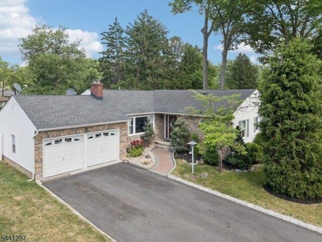 House for sale in Mountainside, New Jersey