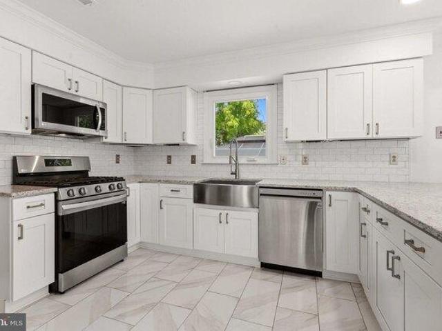 House for sale in Willowbrook Farms, Harrison Township