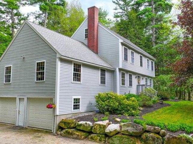House for sale in Naples, Maine