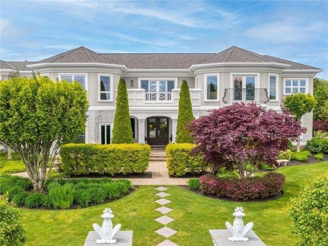 House for sale in Narragansett, Rhode Island