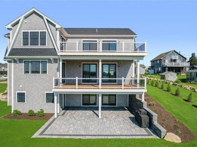 House for sale in Narragansett, Rhode Island
