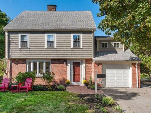 House for sale in Needham Heights, Needham