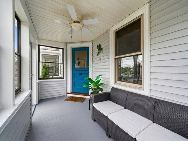 House for sale in Needham Heights, Needham