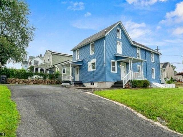 House for sale in Netcong, Morris County