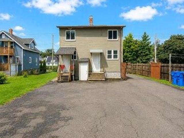 House for sale in Barrio Latino, New Britain
