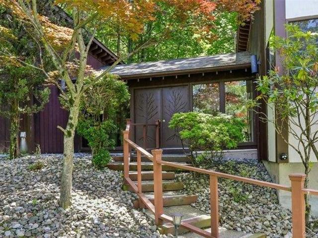 House for sale in Rockland, New York