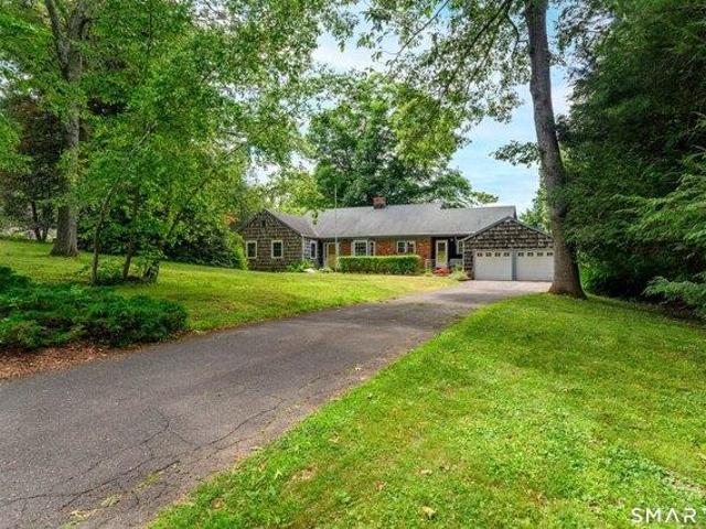 House for sale in New Fairfield, Connecticut