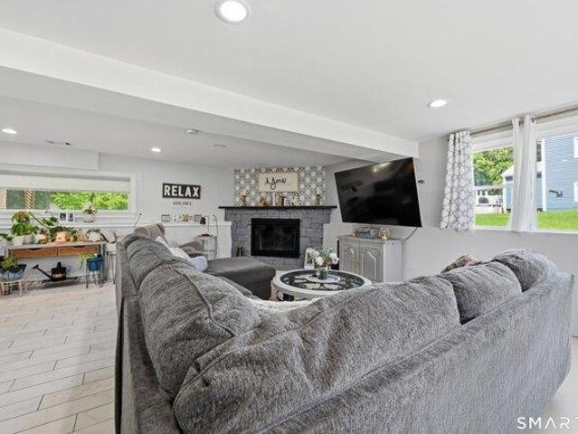 House for sale in New Fairfield, Connecticut