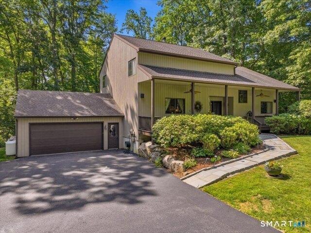 House for sale in New Fairfield, Connecticut
