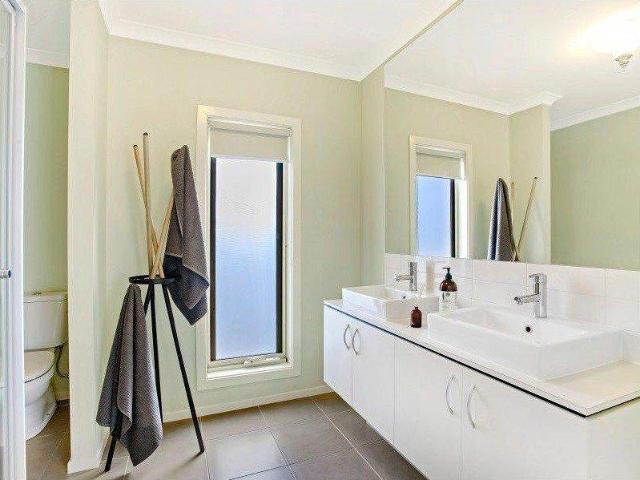 House for rent in New Gisborne, Victoria