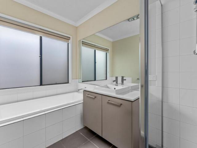 House for rent in New Gisborne, Victoria