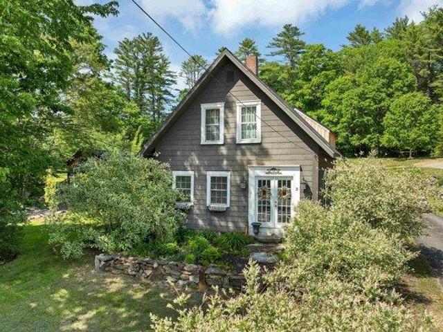 House for sale in New Hampshire