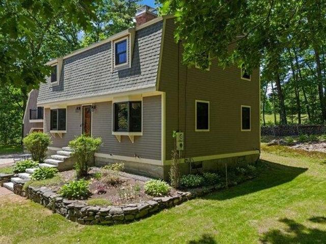 House for sale in New Hampshire