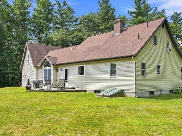 House for sale in New Hampshire